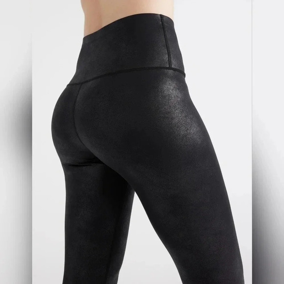 Knix High Rise Contour Waist Biker  Legging Moto Pants Black Size Large. - Picture 5 of 15